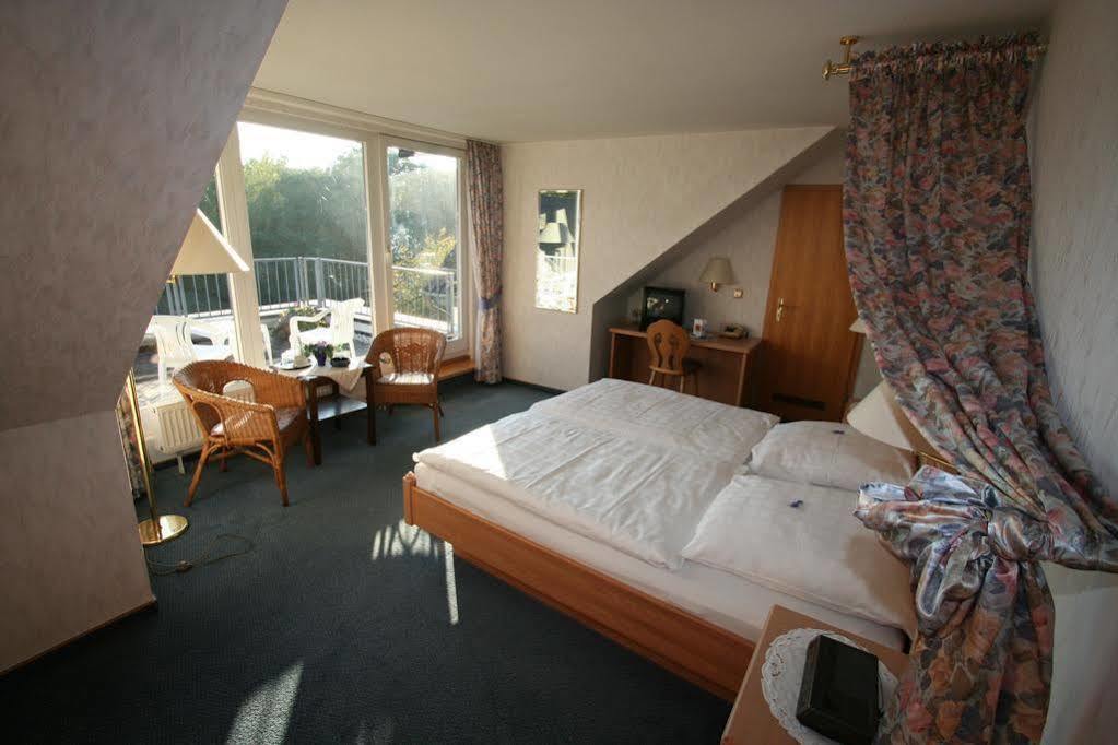 Hotel Bergischer Hof Windeck Exterior foto